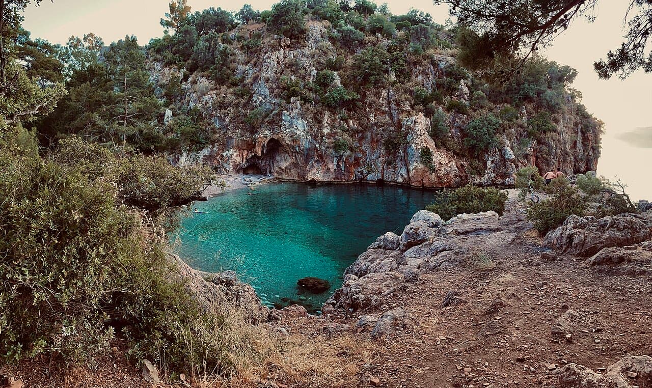 Korsan Koyu