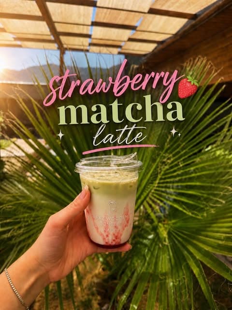 Araz'da çilekli matcha latte sunumu